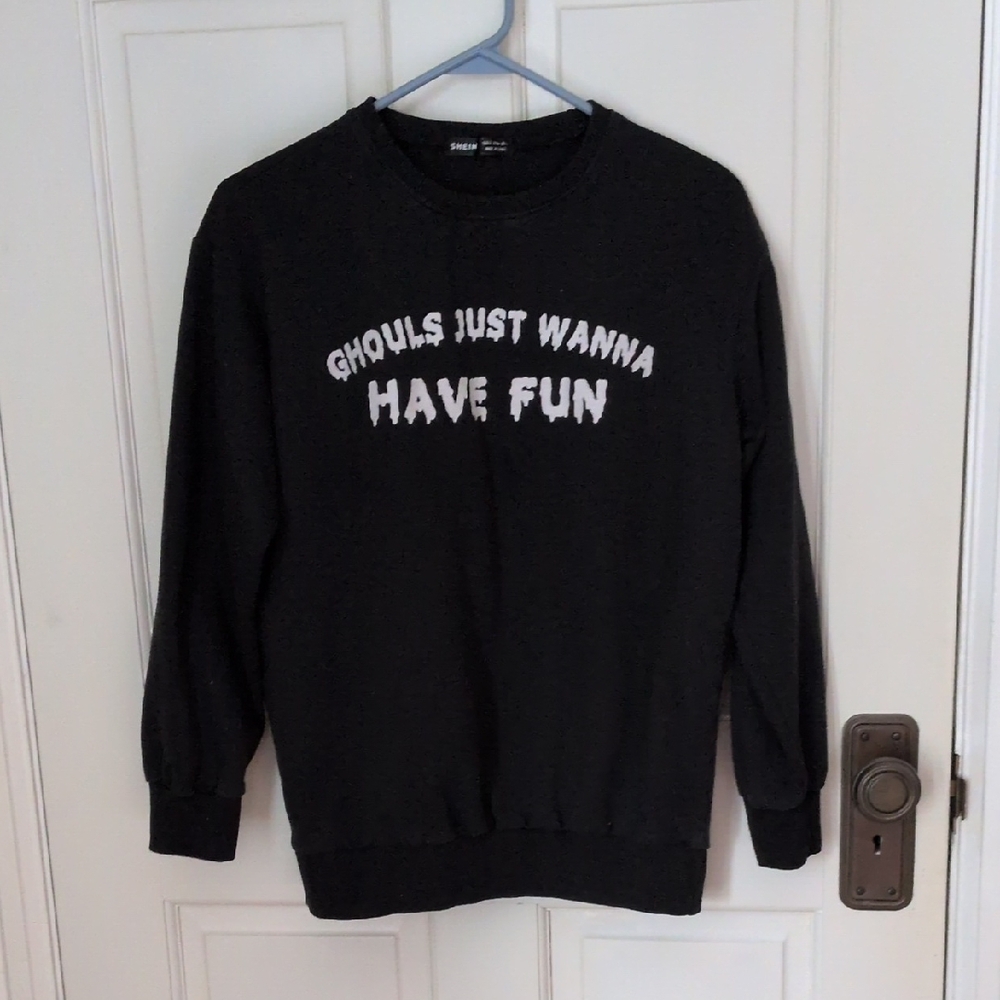 Black Halloween Graphic Sweatshirt